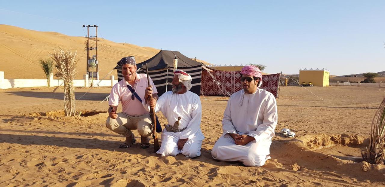 ホテル Al Hawiyah Camp エクステリア 写真