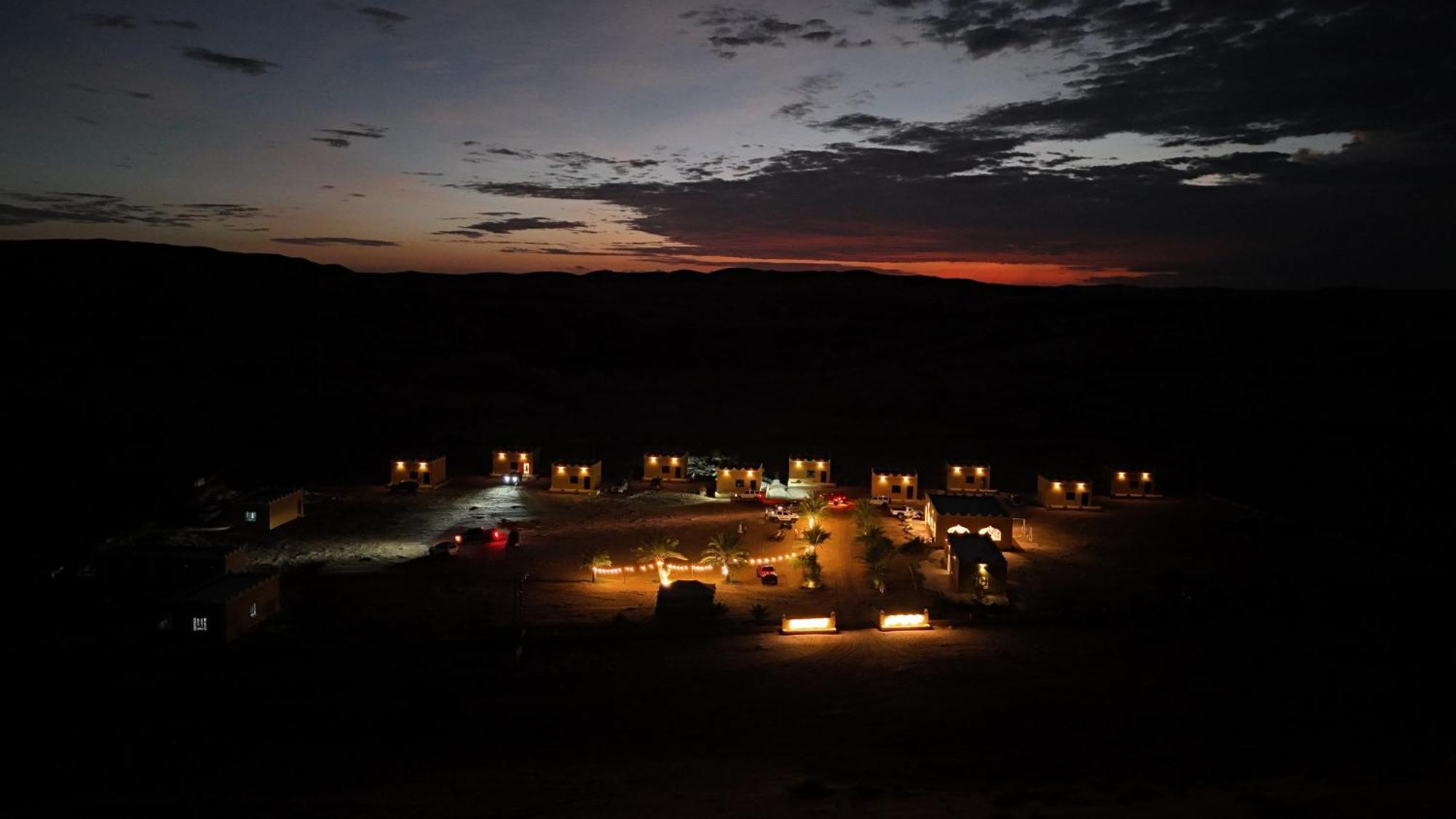 ホテル Al Hawiyah Camp エクステリア 写真